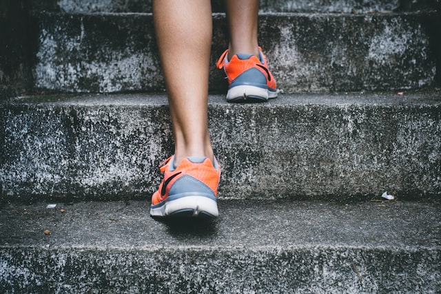 Exercise, time off and market falls