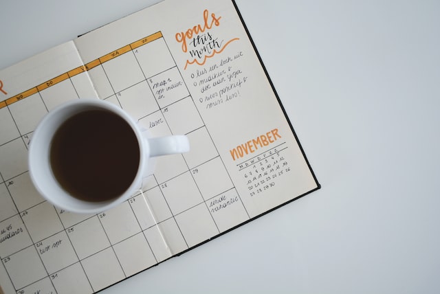 Goal setting, health detox and financial focus